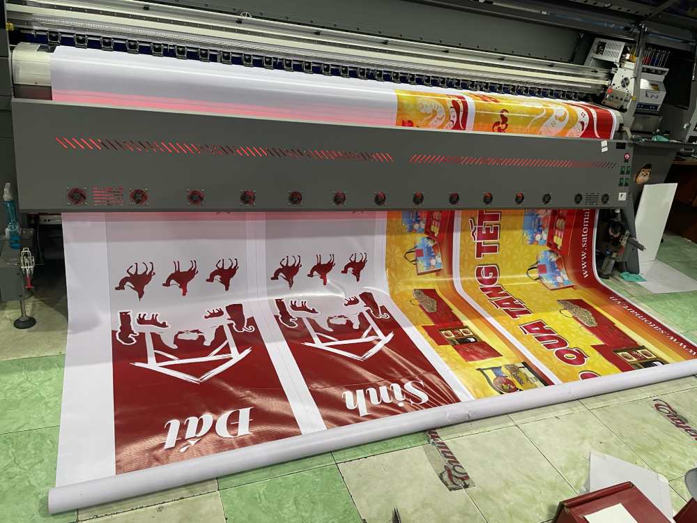 bạt đế trắng in kỹ thuật làm banner ngày lễ