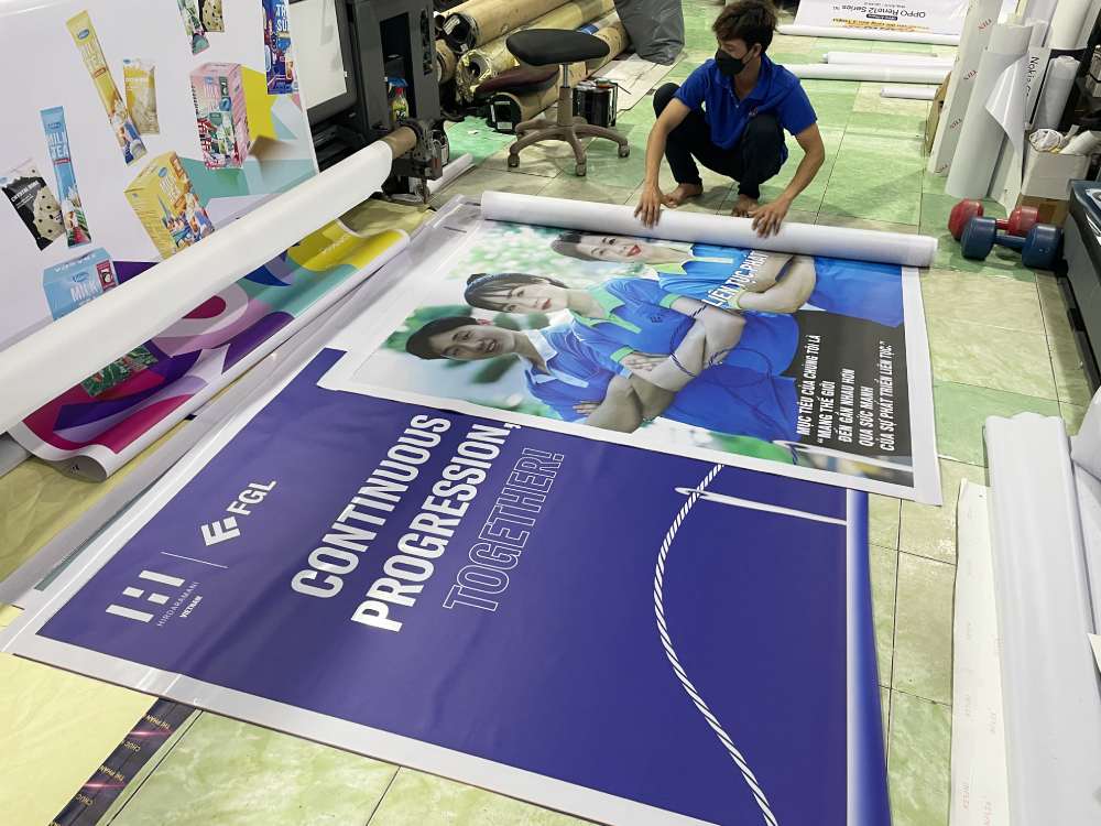 bạt cao cấp in uv căng hộp đèn quảng cáo cho cty FGL thuộc Tập đoàn Hirdaramani