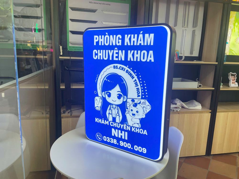 decal in uv xuyên đèn dán hộp đèn mica hút nổi