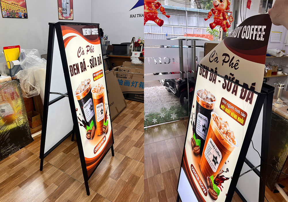 Tranh điện siêu mỏng chân đứng chữ A 2 mặt 60x120cm cho quán cà phê