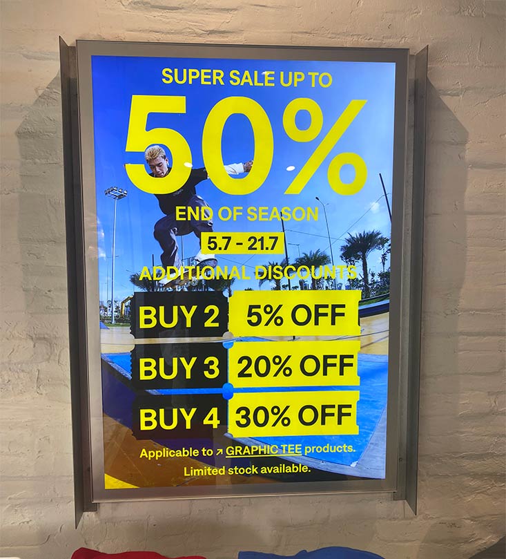 Hộp Đèn Siêu Mỏng Nắp Hít