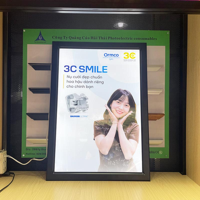 Hộp Đèn Siêu Mỏng Nắp Bật