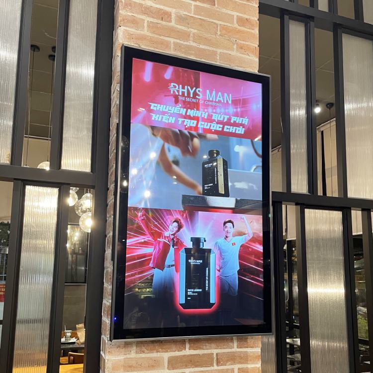 Màn Hình Quảng Cáo LCD Treo Tường 43"